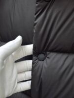 Удлиненный пуховик Moncler — изображение 4