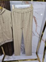 Спортивный костюм — изображение 4