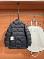 Удлиненный пуховик Moncler